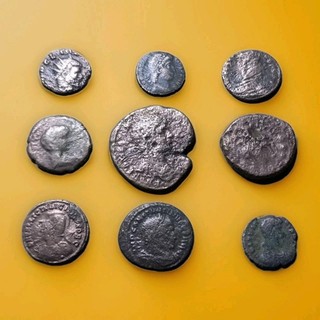 9 Römische Münzen Konvolut/ LOT 9 X