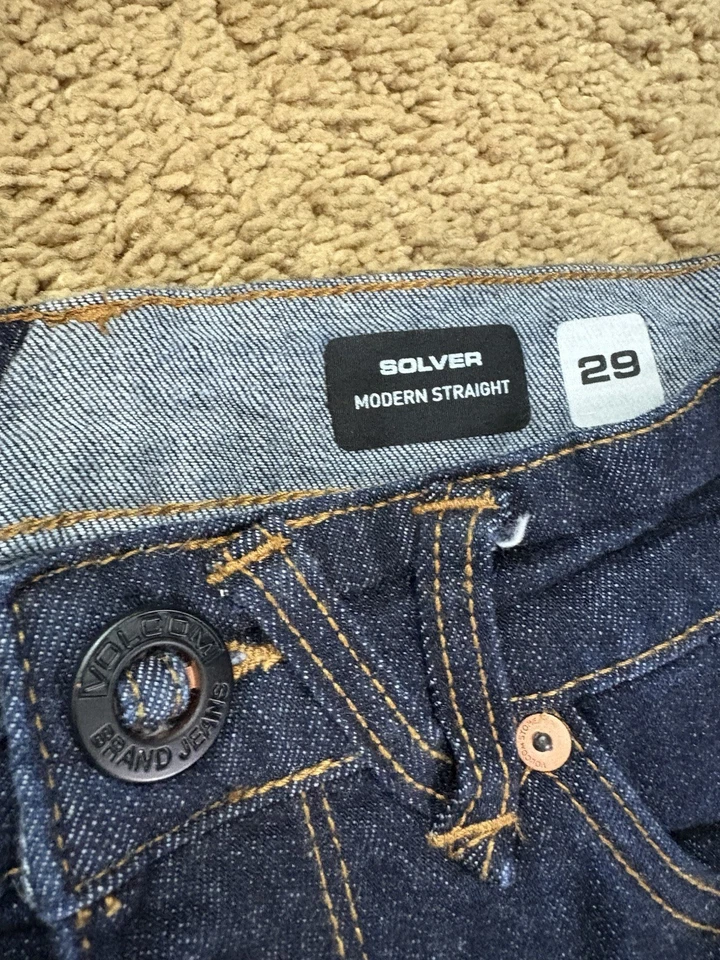 Volcom Jeans Men's 29 Solver Modern Straight Leg Low Rise Stone Wash Denim Surf - Image 2 of 4