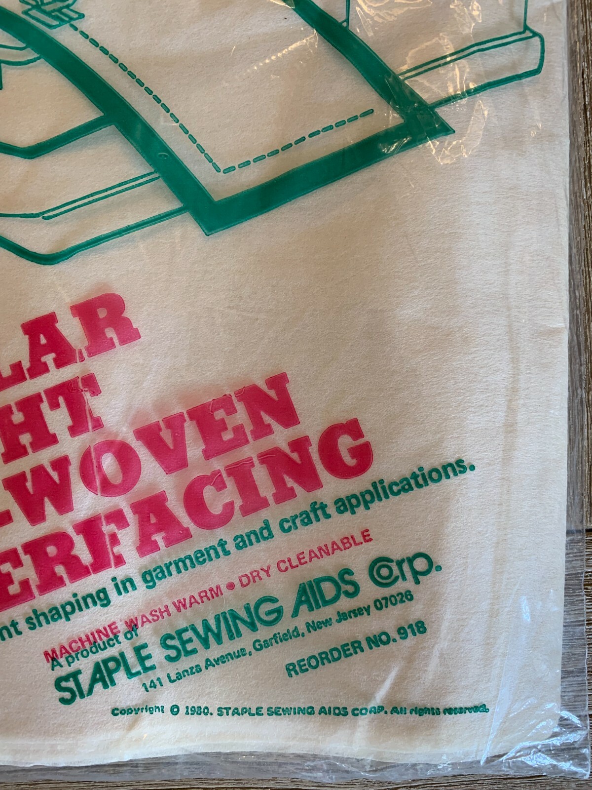 1980 Vintage Staple Sewing Aids Regular Weight Non Woven Interfacing 1980 Vintage Staple Sewing Aids Regular Weight Non Woven Interfacing