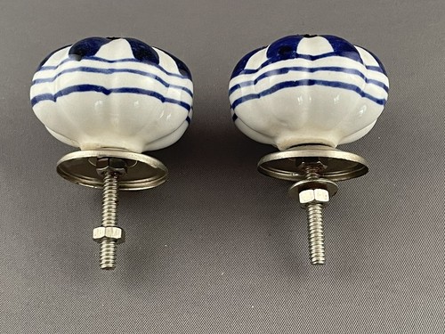 2 Porcelain Ceramic Blue & White Drawer Cabinet Door Knobs Handle Pulls - Picture 3 of 4