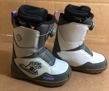 ThirtyTwo Lashed BOA Santa Cruz YOUTH Snowboard Boots 2023