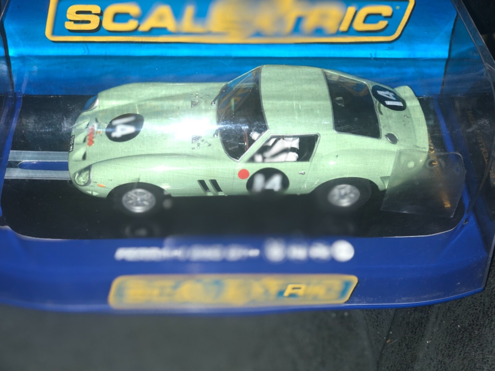 scalextric ferrari 250 gto