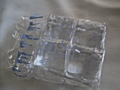 DEPARTMENT 56 VILLAGE ACCESSORIES*REAL ACRYLIC ICE(SET OF 4)*USED*OF OLD STOCK - 第 1/10 張圖片