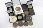Military Brass & Brass Toned Medallions Boxed Air Training Unit WW2 Etc
