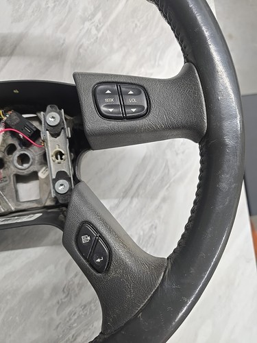 π₯ 2003-2006 Cadillac Escalade Leather & Wood Grain Steering Wheel - Pewter - Picture 8 of 18