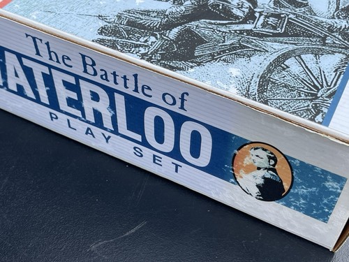 Nostalgia "The Battle of Waterloo" Playset With A Ton plastic figures 54mm - Picture 3 of 19