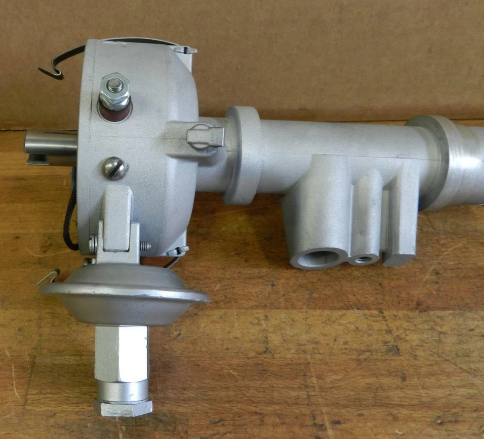 Перестроенный распределитель тахометра 1957 Ford Thunderbird 292 312 V8 FEK-12127-C2 674 - Изображение 2 из 4