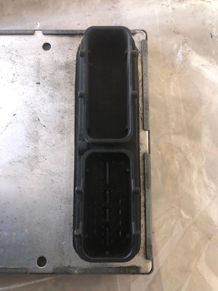 Cadillac SRX TCM TCU 2007 módulo de control de transmisión caja cerebral P/N 5WK33551AB Foto 4 de 4