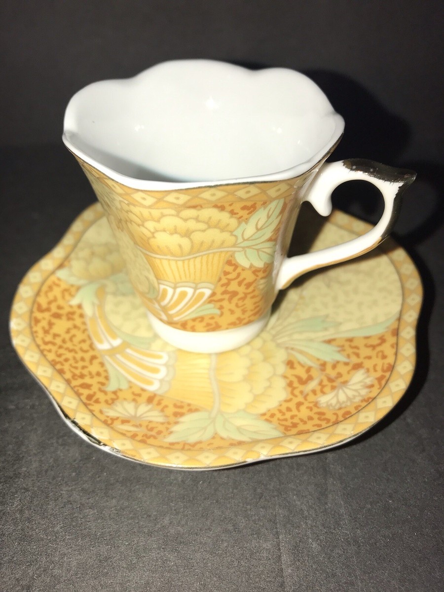 Vintage Yamasen Gold Collection Fine Porcelain Cup and Saucer 24k