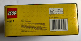 2015 RETIRED Lego 40122 Trick or Treat Halloween Set New/Factory Sealed