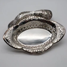 4 Vtg Silver Plate Tidbit Nut Bowls FHS EPNS Ornate Filigree Made in England