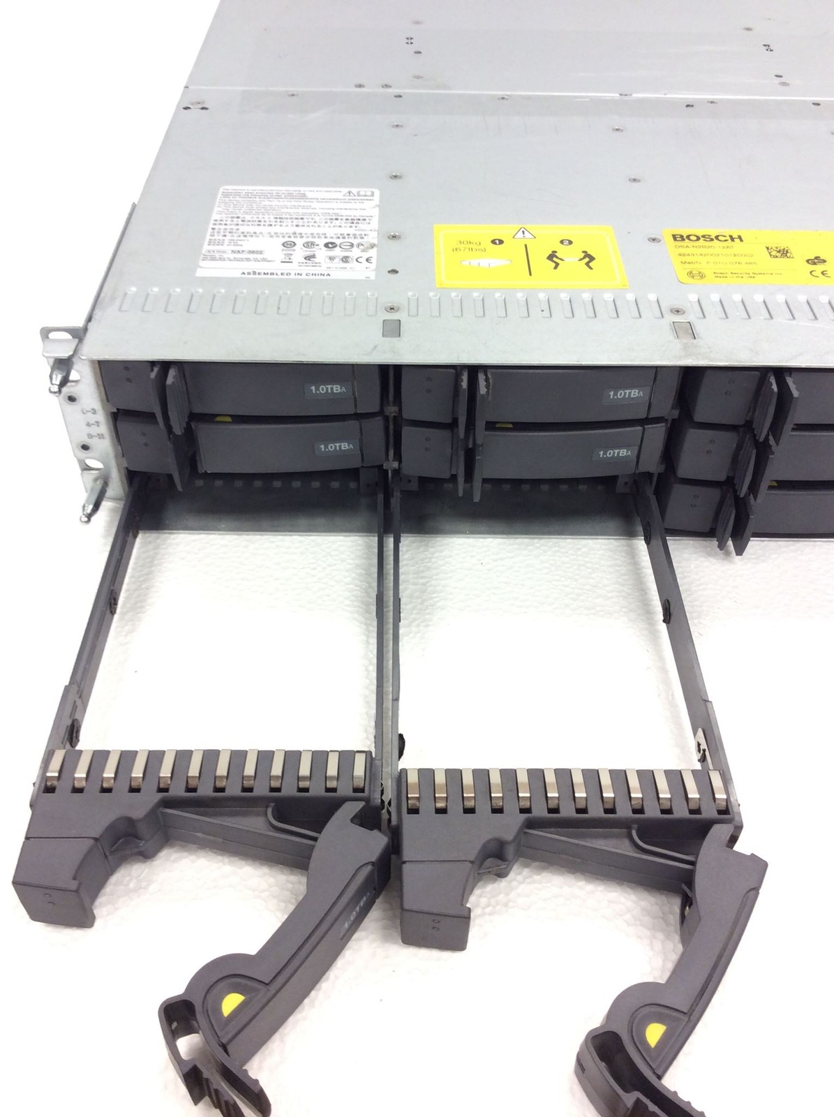 NETAPP NAF-0602 Storage Array Chassis w/2xPS YM-2751A / FAS2020 Storage Module