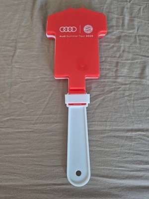 1 Klatsch Hand AUDI Football Summit 2026 Jeju SK FC - FC Bayern München 04.08.26