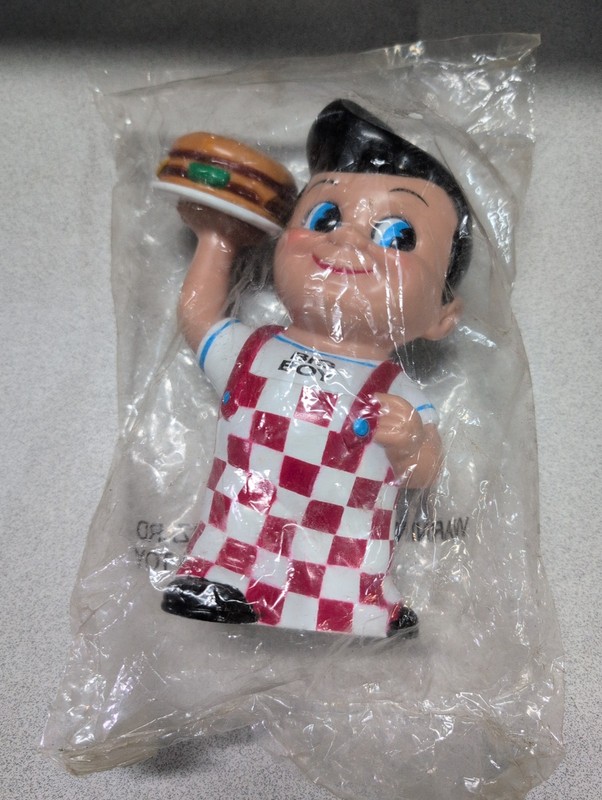 VTG 1999 Bob's Big Boy Plastic Bank 9" New In Original Bag