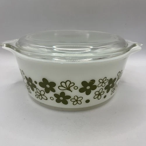 Vintage PYREX Spring Blossom Green White Crazy Daisy Bowl Dish w/ Lid