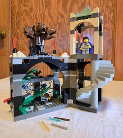LEGO 4706 Harry Potter: Forbidden Corridor - 100% w/box & manual