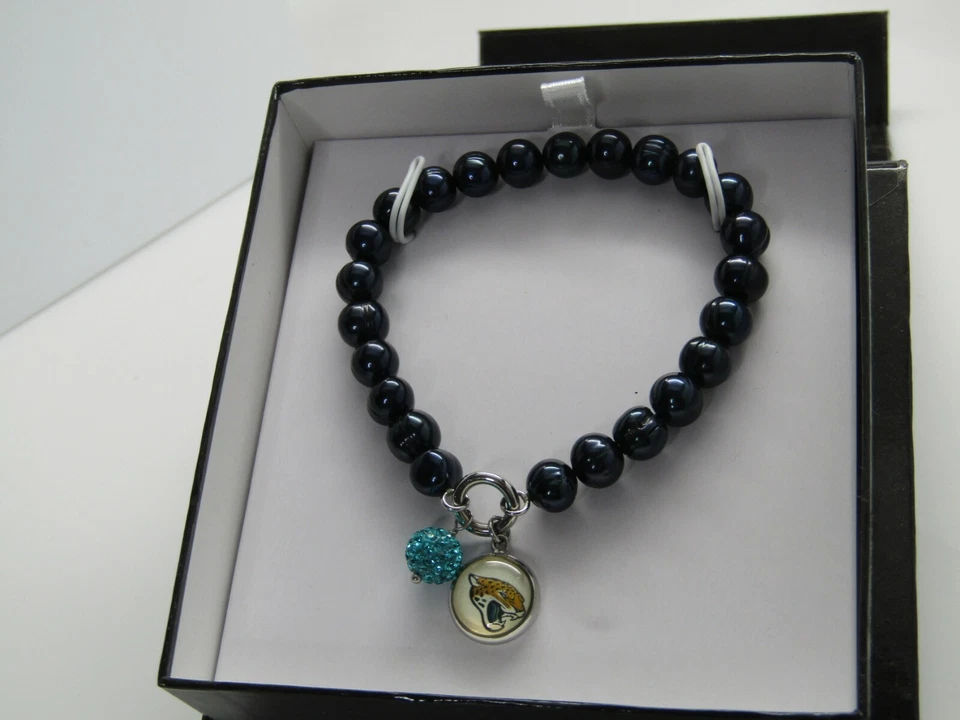 Pulsera Honora Perla Cultivada 7.0mm Equipo NFL Dije Elástico Jaguares Promedio Foto 4 de 4