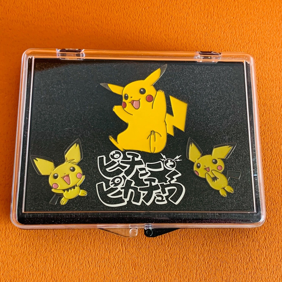 PIKACHU the MOVIE 2000 バッジ Pikachu & Pichu Pin Badge Set Pokemon Movie limited Set 2000