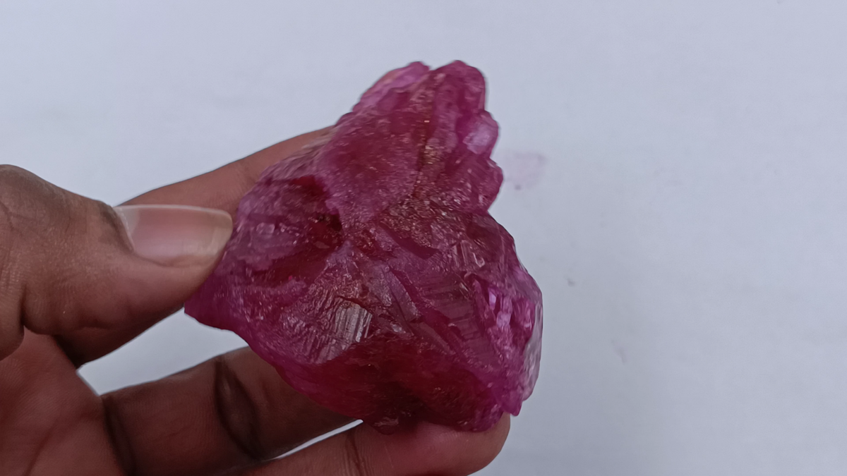 480 CARAT NATURAL RED RUBY EGL CERTIFIED UNCUT ROUGH TRANSLUCENT