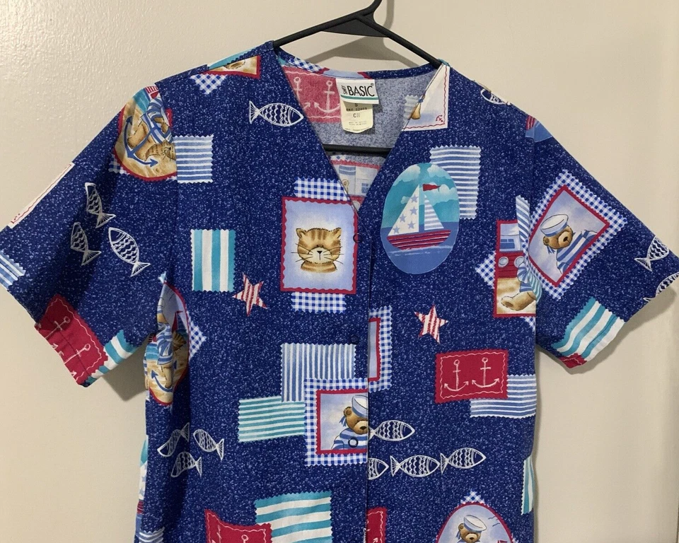 SCRUB UNIFORM TOP SMALL Cat Nautical Pattern SIMPLY BASIC Brand Snap Front - Image 2 of 4