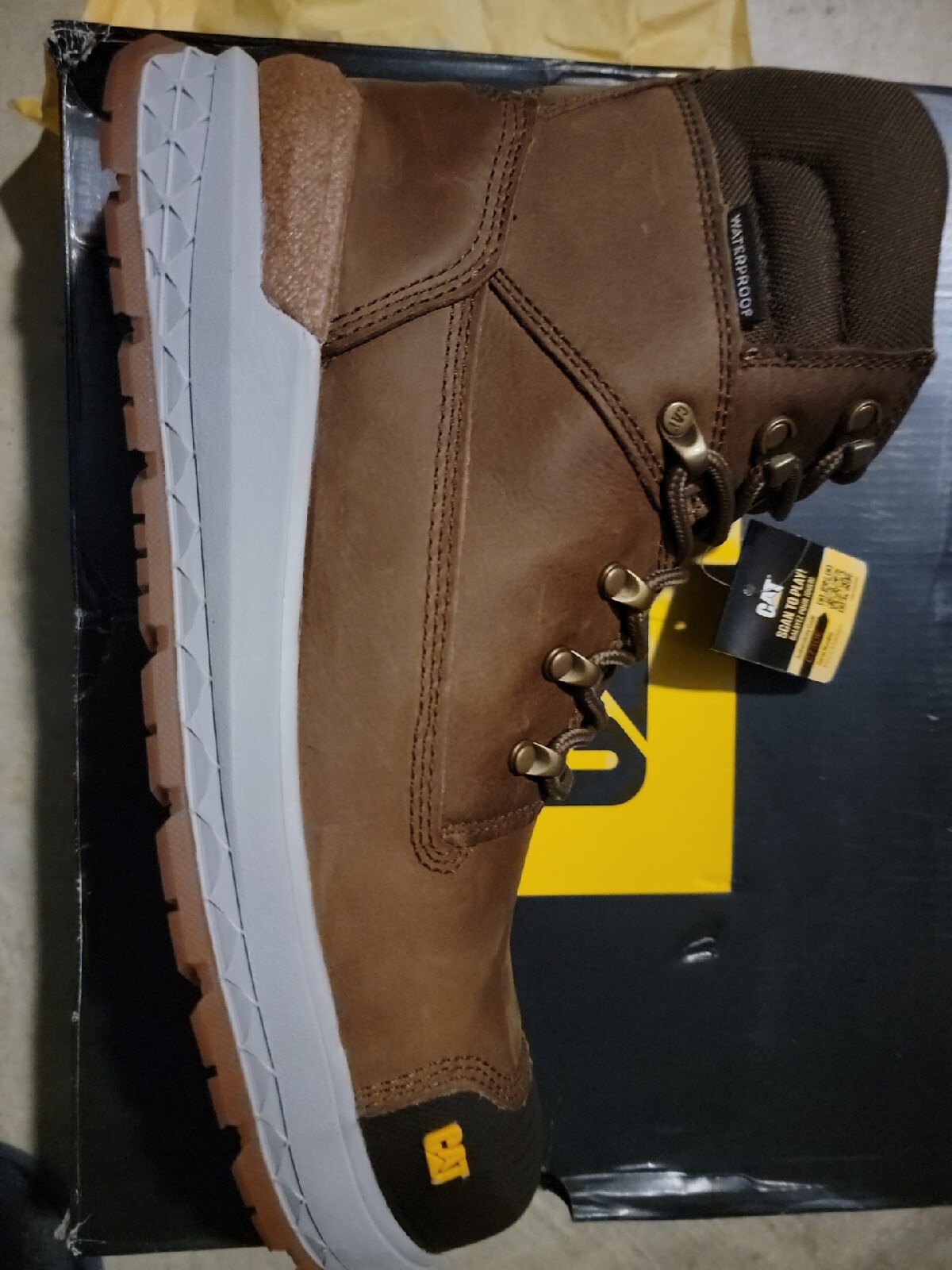 Caterpillar Men's Waterproof Composite Toe Hiker Work Boots P91406 image 2