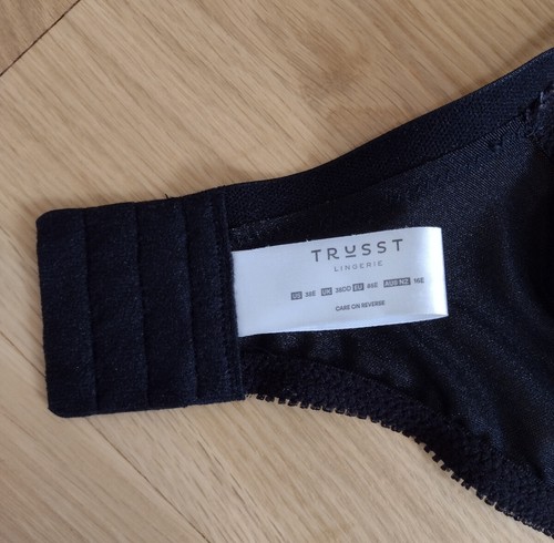U Choose Trusst Suzanne Style Black 3 Part Lace Trimmed Molded Cup UW Bra EUC - Picture 9 of 9