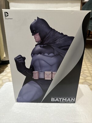 アメコミ DC Designer Series Batman Andy Kubert Amazon.com: DC Collectibles Comics Designer Series Batman by