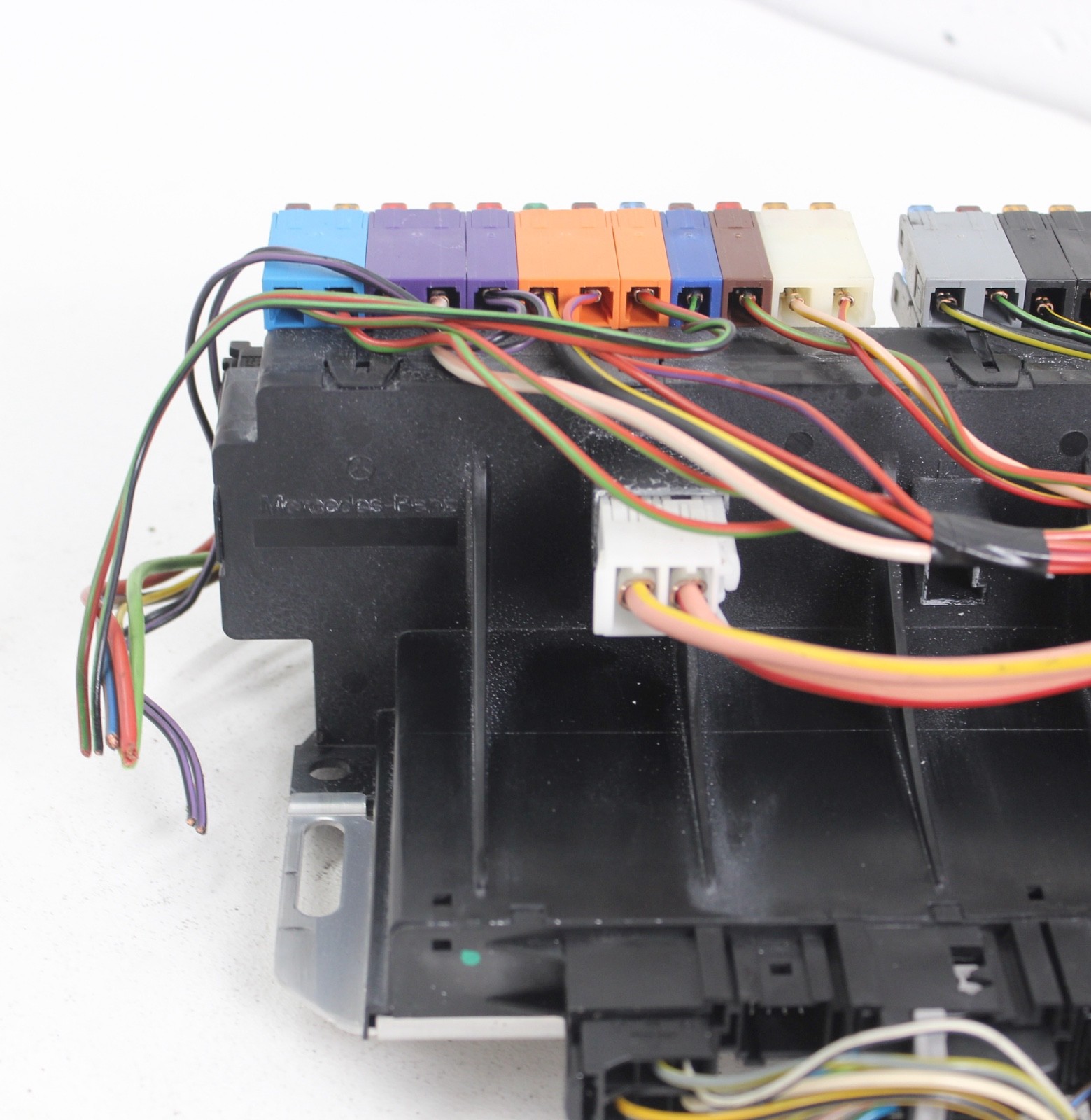 2003 - 2012 Mercedes R230 SL500 SL55 AMG Front Left SAM Fuse Box Module OEM