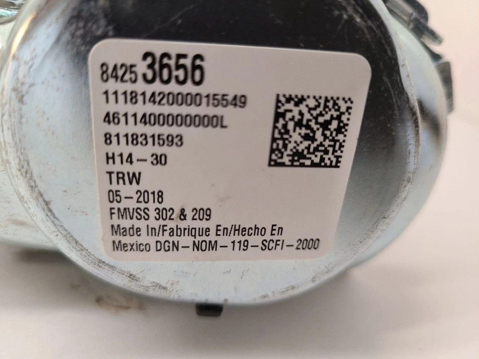 2017 -2020 CADILLAC ESCALADE Seat Belt Front Bucket Driver Retractor  - Изображение 2 из 4