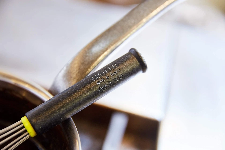 Batidor de piano Bourgeat con mango de exoglás, 10, acero inoxidable profesional Foto 4 de 4