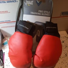 Everlast Pro Style Elite training Gloves 12oz Red Wow  Factory  Fresh Boxing 