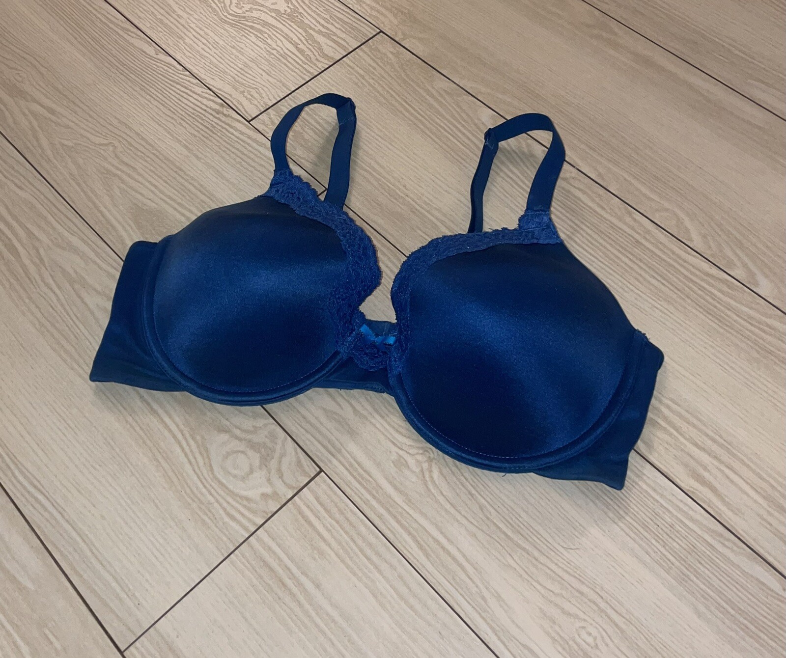 Maidenform Comfort Devotion Embellished Bra - Extra Coverage, Super Soft Support