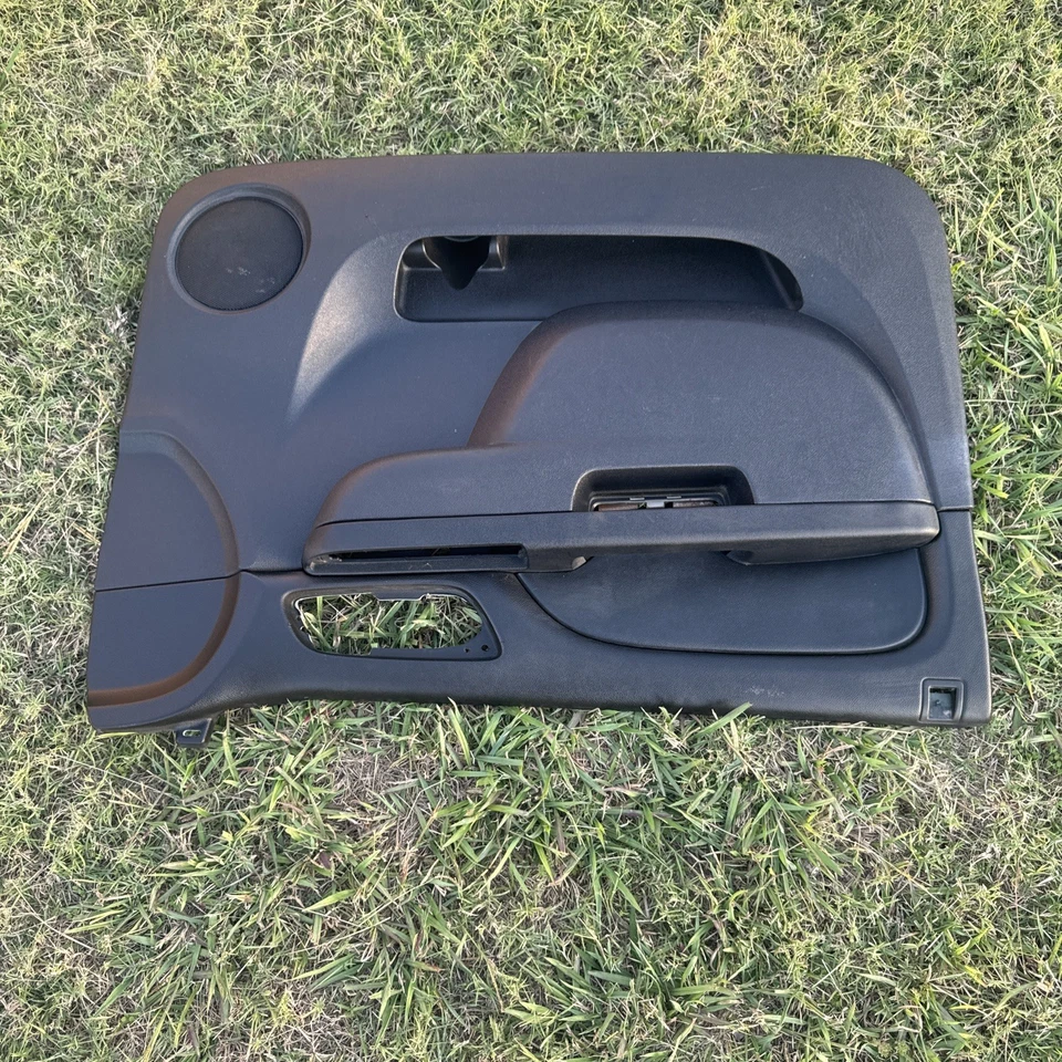 Левая дверная панель со стороны переднего водителя для Chevy Tahoe Yukon Suburban Denali 2010-2013 годов выпуска - Изображение 2 из 4