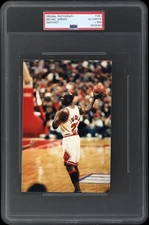 1996 Michael Jordan PSA Type I Vintage Snapshot Photo – Baseline Palming Action