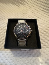 TOMMY HILFIGER QUARTZ WATCH, DAY & DATE SUB-DIALS, 5ATM WATER RESISTANT rrp £175