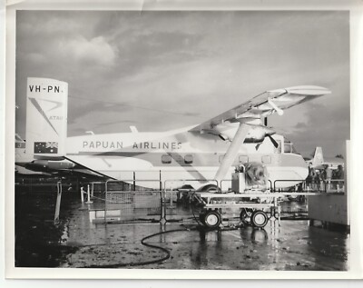 Papuan Airlines Short SC.7 Skyvan Original 1968 Photo Prop Aircraft 25x16cm UK