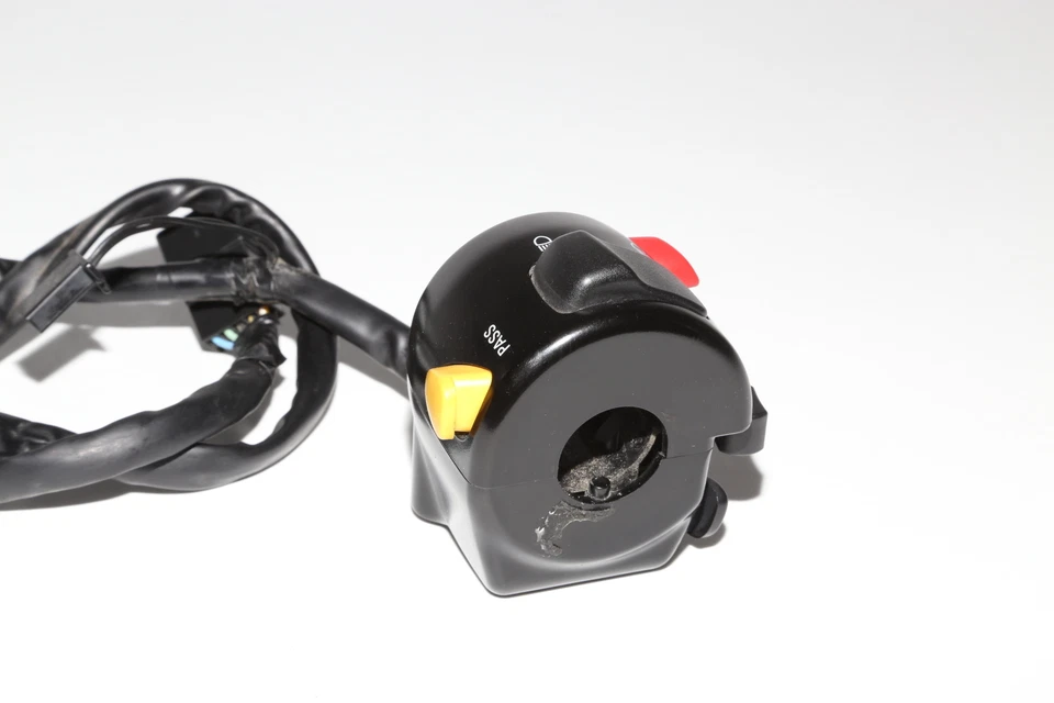 Suzuki Boulevard C90t 2013 clip izquierdo mango bocina señales interruptor OEM Foto 2 de 4