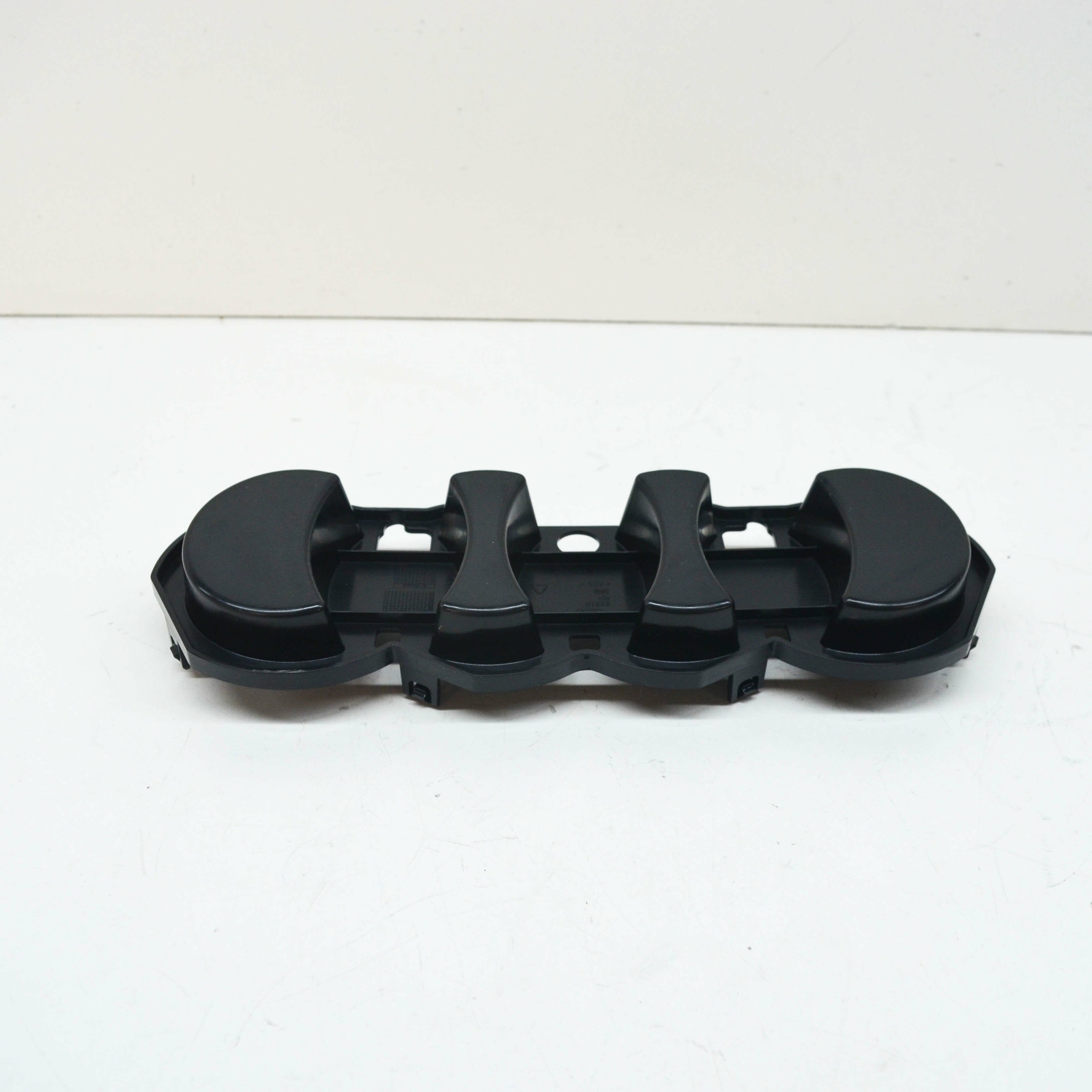 AUDI E-TRON S FRONT RADIATOR GRILLE EMBLEM BRACKET 4KE8530379B9 