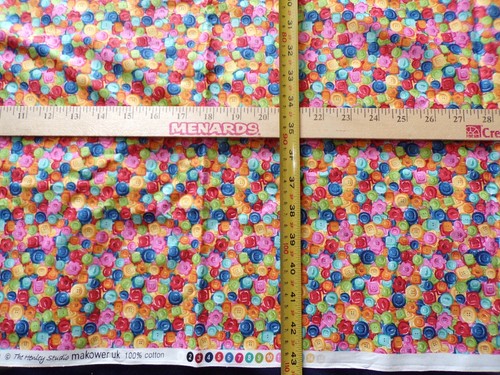 752 botones de coser acolchado tela artesanal de algodón Henley Studios 43" x 40" colorido - Imagen 9 de 15