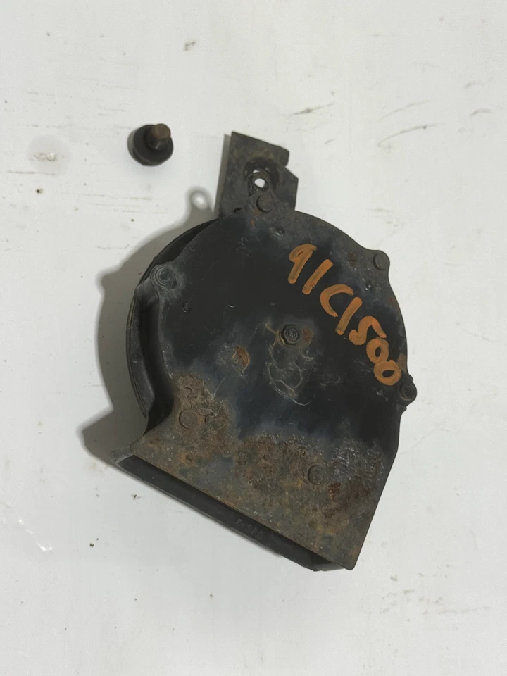 GMC/CHEVY C/K 1500/2500/3500 1988-1994 BOCINA DE BAHÍA DE MOTOR USADA OEM Foto 2 de 4