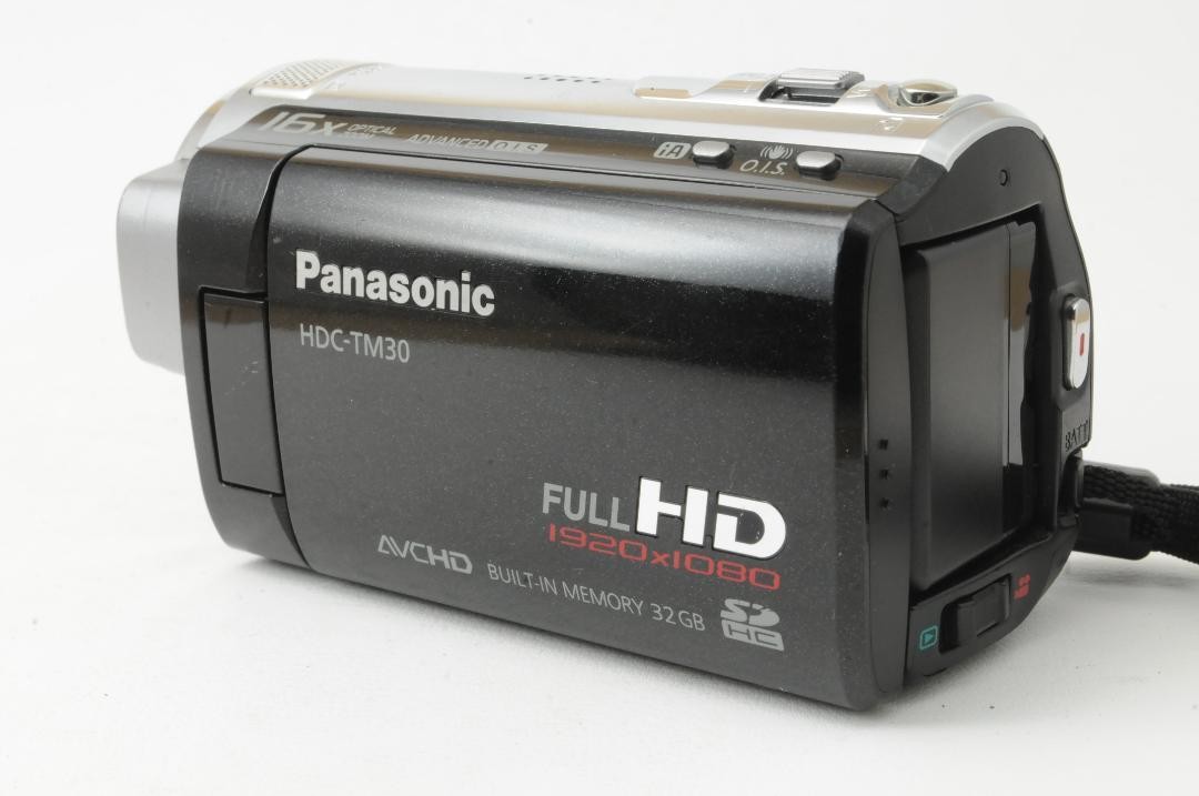 Panasonic　HDC-TM30 Panasonic HDC-TM30 HD Digital Camcorder 2009 w/ Battery