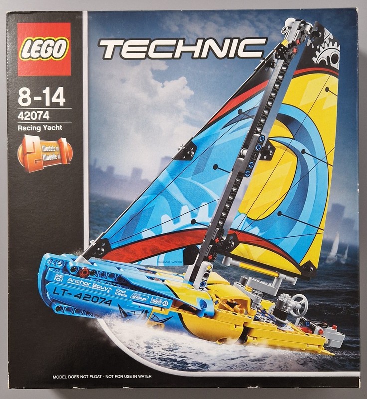 LEGO 42074 Technic Racing Yacht | 2-in-1 Model | Retired | New & Sealed |