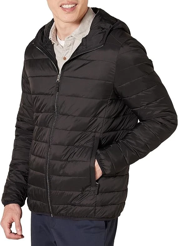 Men's Packable Lightweight Water-Resistant Hooded Puffer Jacket