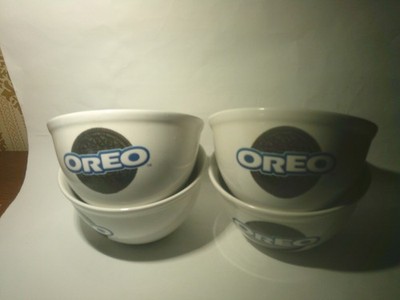 Oreo Cookie Ceramic Bowls Nabisco Set of 4 Breakfast Cereal Soup