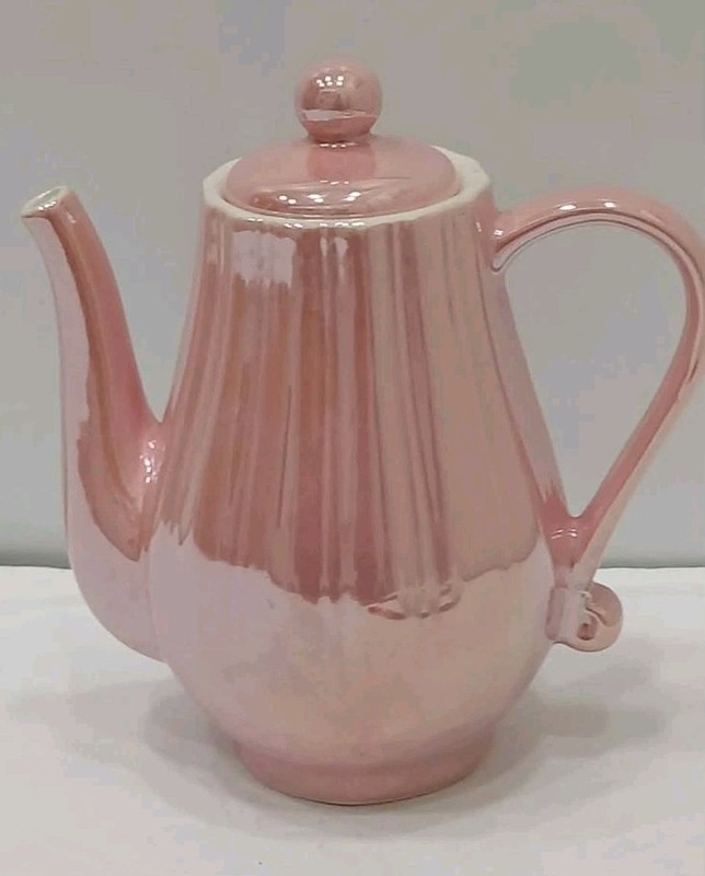 Merch Source LLC 9 Piece Pearl Pink Tea Set