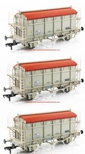 Set of 3 X EFE Rail OO Gauge PRA China Clay Wagons BR Red And grey