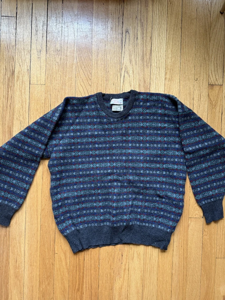 Suéter Vintage 100% Lana Rayas House of Logan Foto 2 de 4