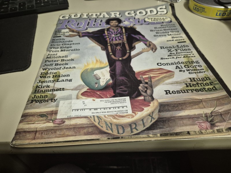Rolling Stone magazine Hugh Hefner Robbie Robertson Beck Joni Mitchell Buddy Guy