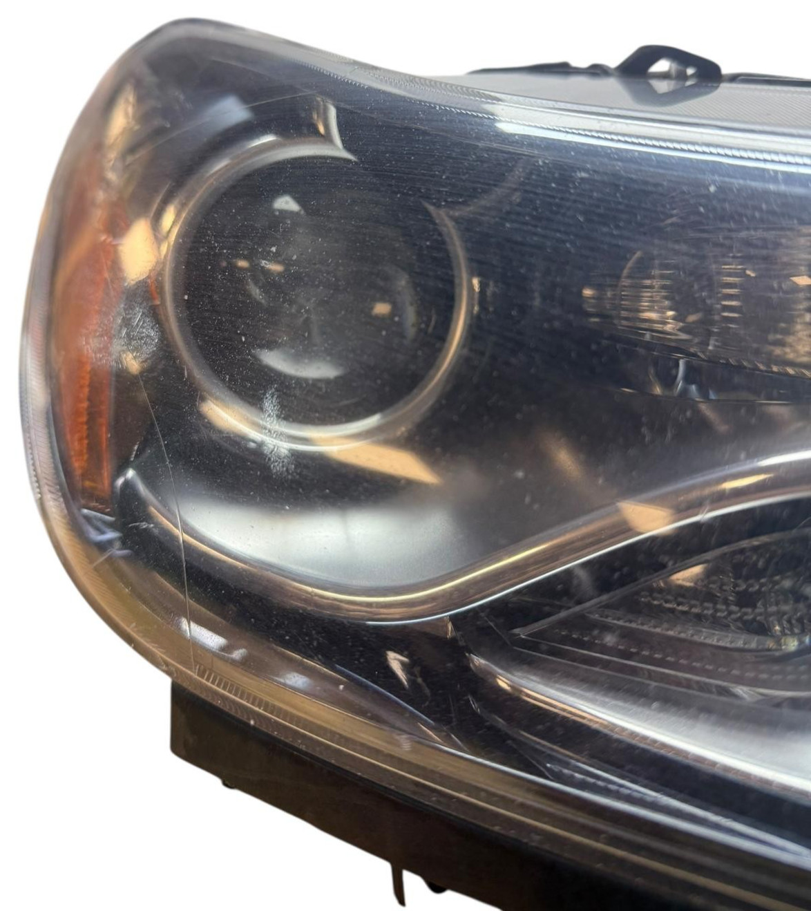DAMAGED! 2014-2017 MASERATI GHIBLI FRONT RIGHT PASS HEADLIGHT LIGHT LAMP OEM