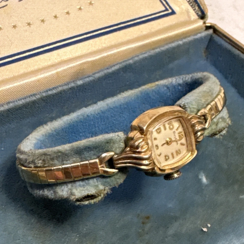 Reloj de cuerda Bulova Miss America para dama 10 krgp 1962 vintage Estate Foto 3 de 4